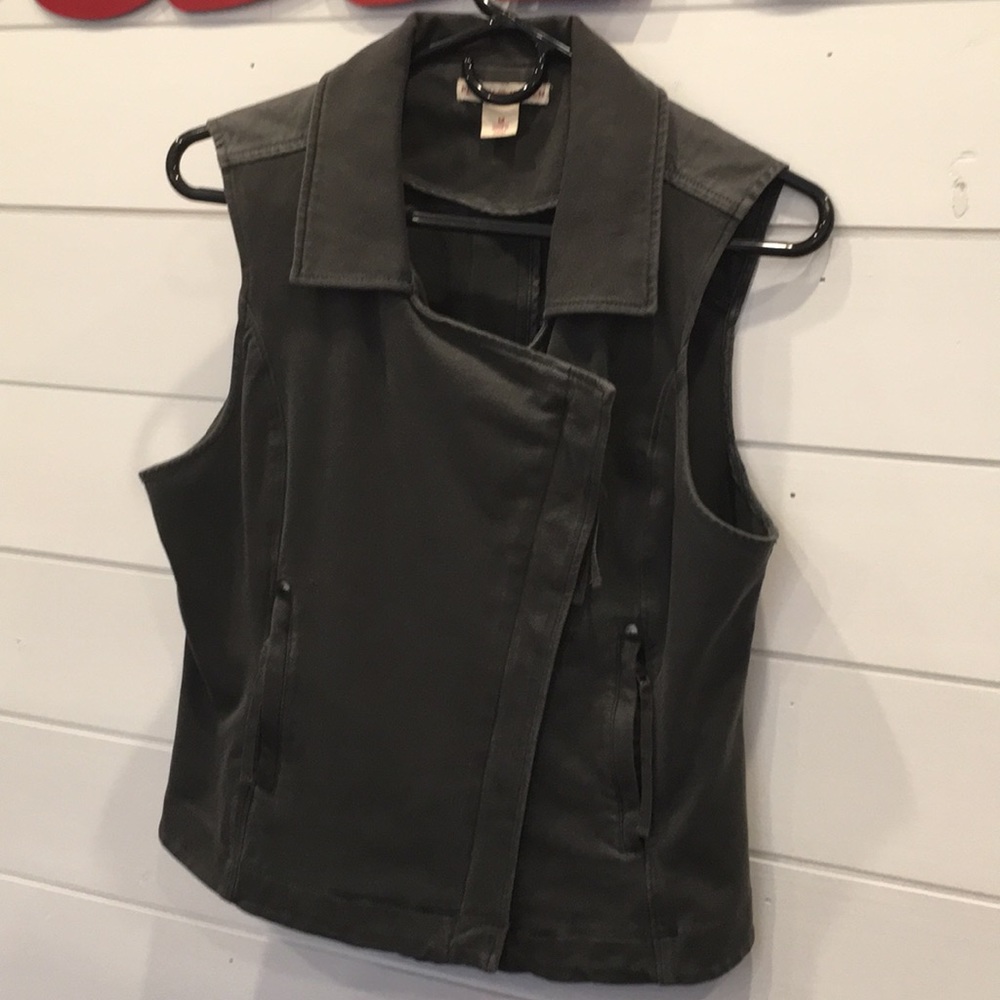 Gray Peyton Jensen vest